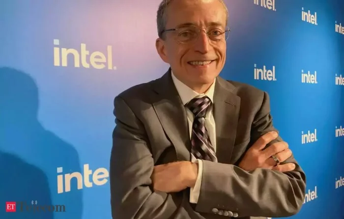 Gelsinger intel pat bloomberg vmware lures talent swan replaced bob he rejoin chief than